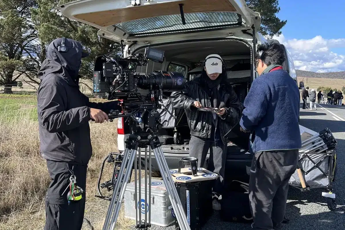 Camera Hire (Australia) logo